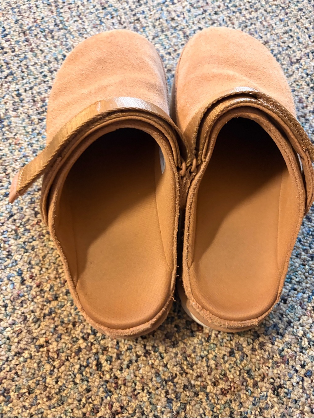 UGG womens  Tasman Slider in Chestnut Suede - Picture 4 of 6